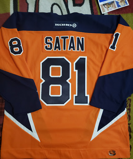 Sporting Goods Store «Amity Harbor Sports», reviews and photos, 149 Merrick Rd, Amityville, NY 11701, USA