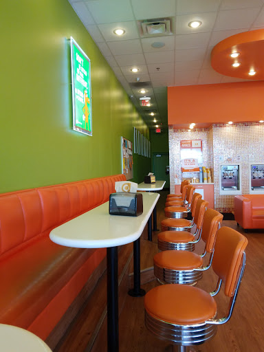 Frozen Yogurt Shop «Orange Leaf Frozen Yogurt», reviews and photos, 21501 21 Mile Rd, Macomb, MI 48044, USA