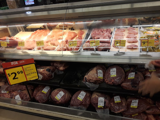 Grocery Store «Fresco y Más», reviews and photos, 1630 W 49th St, Hialeah, FL 33012, USA