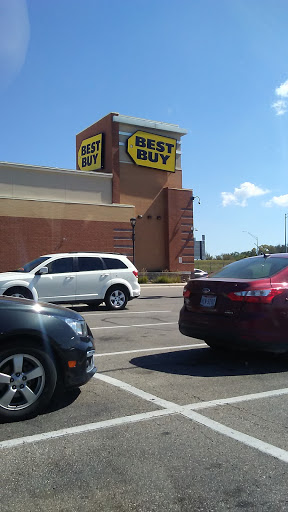 Electronics Store «Best Buy», reviews and photos, 3435 Princeton Rd, Hamilton, OH 45011, USA