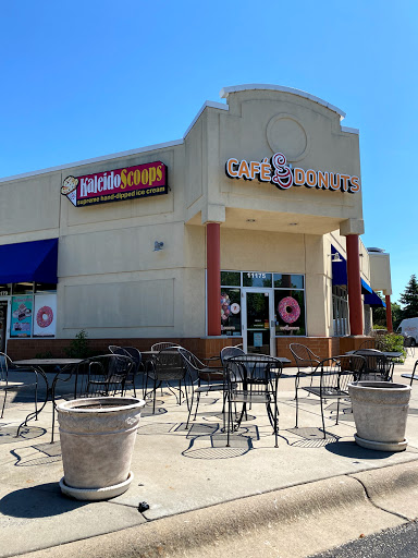 Donut Shop «Cafe Donuts & Kaleidoscoops», reviews and photos, 11175 Commerce Dr N, Champlin, MN 55316, USA