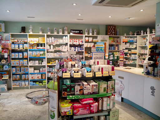 Farmacia Lda.           Mercedes García Yangüela