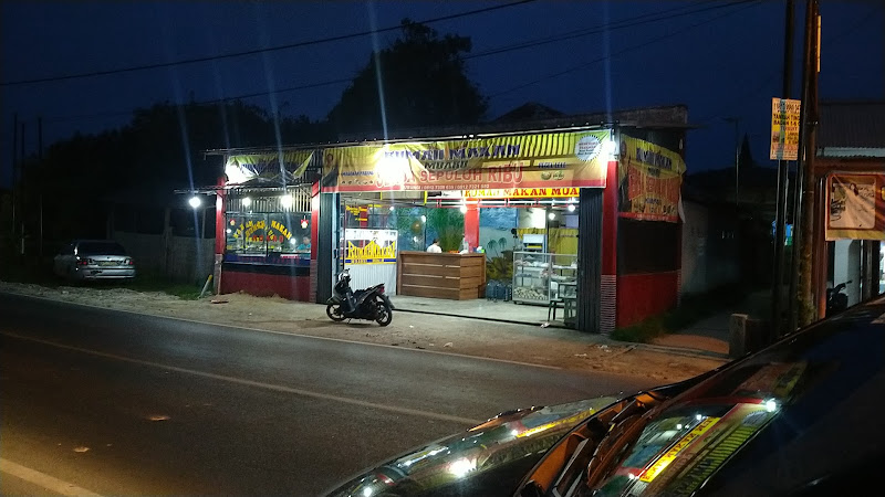 RUMAH MAKAN MUARO MASAKAN PADANG