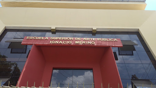 Escuela Superior de Arte Pública Ignacio Merino