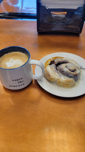 Bakery «Cinnamon Bear Bakery & Deli», reviews and photos, 600 University Blvd, Harrisonburg, VA 22801, USA