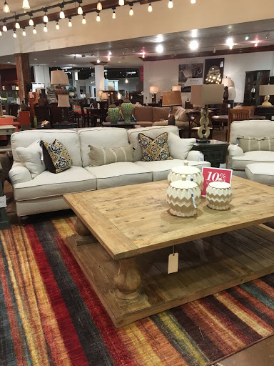 Furniture Store «Haynes Furniture», reviews and photos, 12620 Jefferson Ave, Newport News, VA 23602, USA