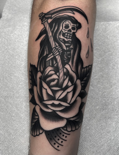 Explore cool cross tattoo ideas, creative tattoo ideas in Johnson City, available at Gold Cross Tattoo Co.