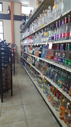 Liquor Store «Premier Fine Wine & Spirits», reviews and photos, 174 Yale St #800, Houston, TX 77007, USA