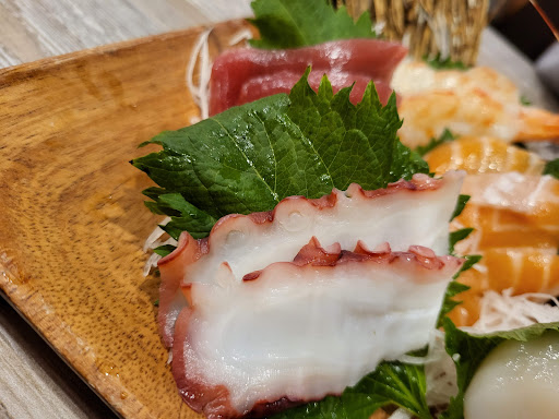 Shopping Mall «Rosecrans Shopping Center», reviews and photos, 3555 Rosecrans St, San Diego, CA 92110, USA