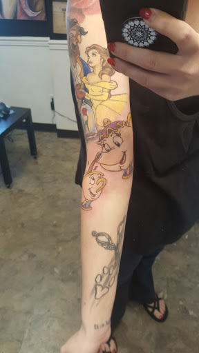 Tattoo Shop «Synergy Tattoo», reviews and photos, 6910 Kingston Pike, Knoxville, TN 37919, USA