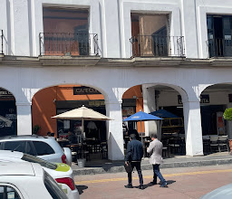 Plaza Gonzalez Arratia photo