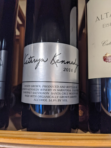 Car Wash «Classic Car Wash - Los Gatos», reviews and photos, 16500 Lark Ave, Los Gatos, CA 95032, USA