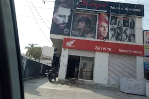 Mayur Salon N Academy image