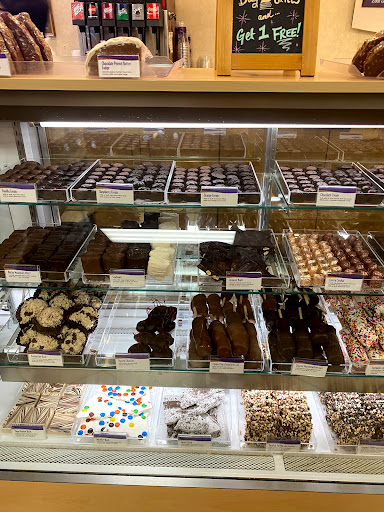 Chocolate Shop «Rocky Mountain Chocolate», reviews and photos, 522 River Walk St, San Antonio, TX 78205, USA