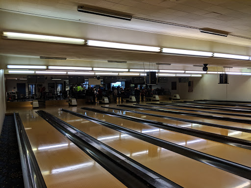 Bowling Alley «Pike Lanes Bowling Inc», reviews and photos, 121 2nd St Pike, Southampton, PA 18966, USA