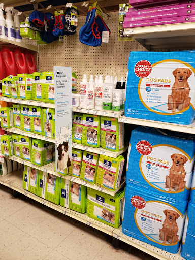 Pet Supply Store «PetSmart», reviews and photos, 73 RHL Blvd, South Charleston, WV 25309, USA