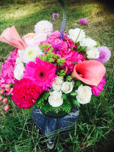 Florist «Petal and Crumb», reviews and photos, 86 Prospect St, Upton, MA 01568, USA
