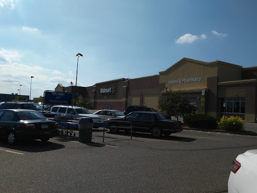 Department Store «Walmart Supercenter», reviews and photos, 1752 N Frontage Rd, Hastings, MN 55033, USA