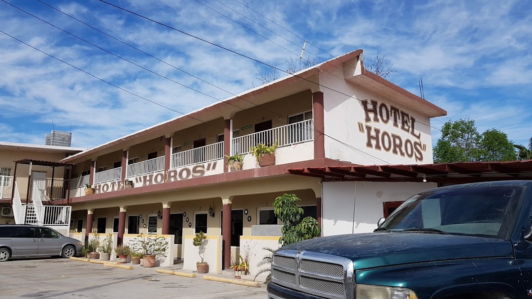 HOTEL HOROS