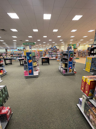 Book Store «Barnes & Noble», reviews and photos, 5101 Main St, Williamsburg, VA 23188, USA