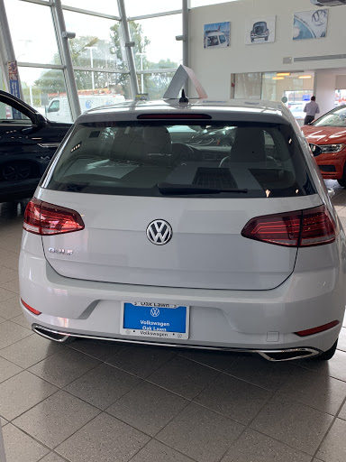 Volkswagen Dealer «Mike Haggerty VW», reviews and photos, 8920 S Cicero Ave, Oak Lawn, IL 60453, USA