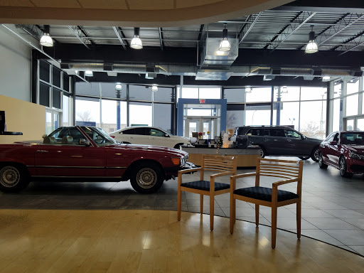 Car Dealer «Valley Imports Inc», reviews and photos, 402 40th St S, Fargo, ND 58103, USA