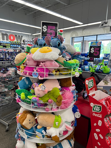 Variety Store «Five Below», reviews and photos, 199 Plain St, Lowell, MA 01852, USA