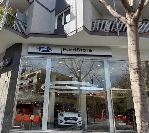 Concesionario FORD ROMACAR Diputació | Oficial