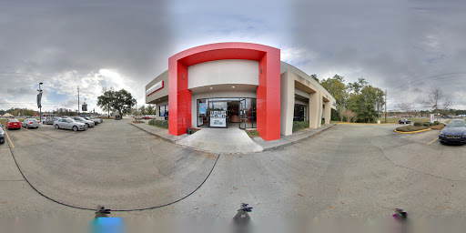 Car Dealer «Rainbow Luxury Imports.», reviews and photos, 1801 N Hwy 190, Covington, LA 70433, USA