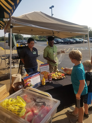 Grocery Store «The Fresh Market», reviews and photos, 1635 Perry Hill Rd, Montgomery, AL 36106, USA