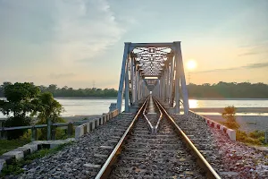 Toursa rail bridge image