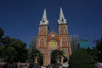 Hình Ảnh Nhà thờ Đức Bà Sài Gòn