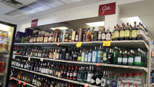 Liquor Store «Greenway Liquors», reviews and photos, 105 W Grant St, Minneapolis, MN 55403, USA