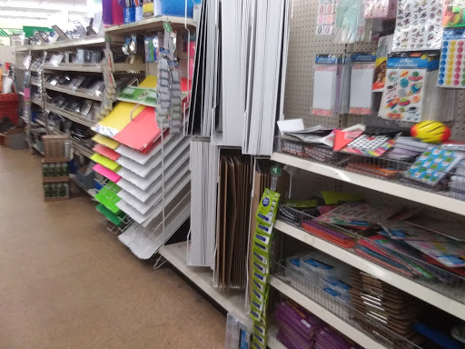 Dollar Store «Dollar Tree», reviews and photos, 224 A Eglin Pkwy NE, Fort Walton Beach, FL 32547, USA