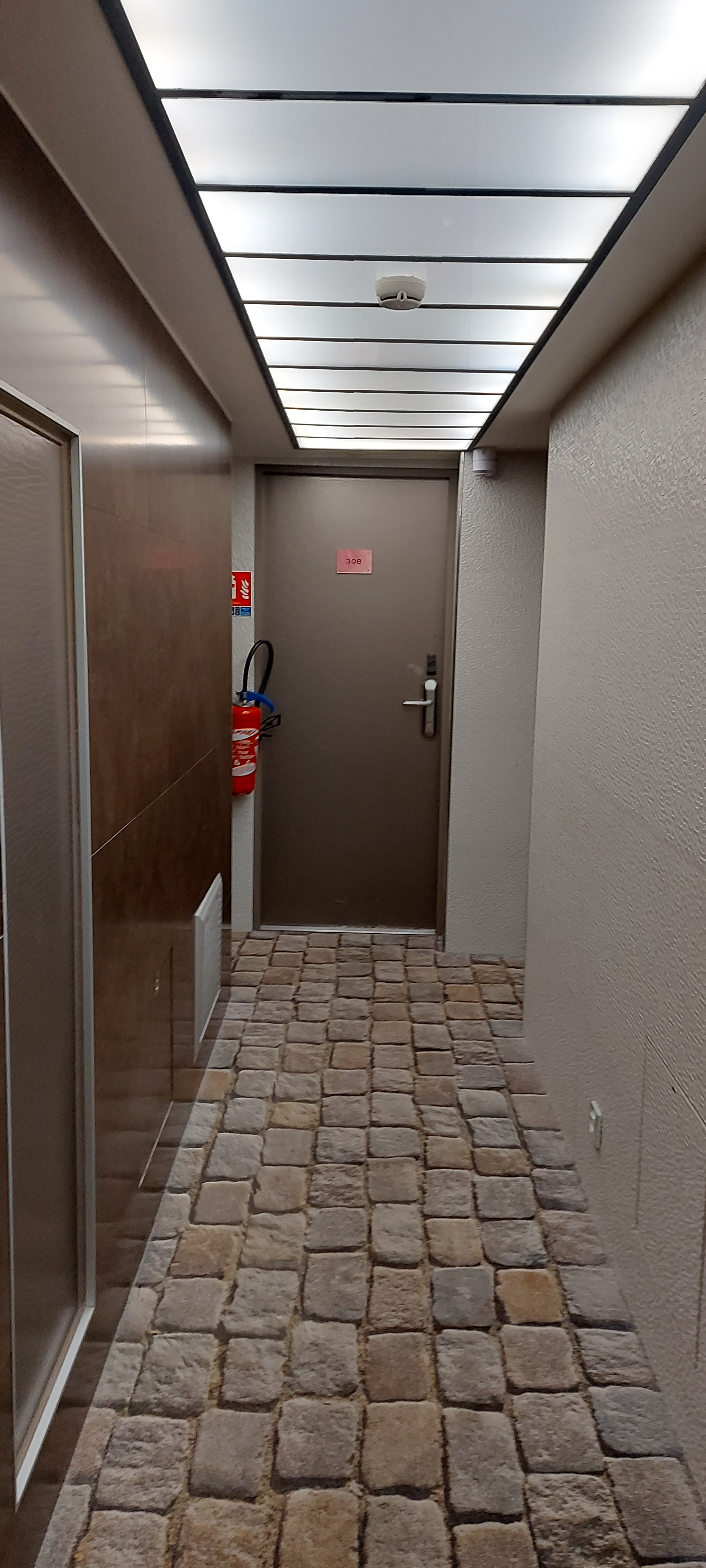 Photo n° 2 de l'avis de YPB. fait le 30/01/2023 à 16:58