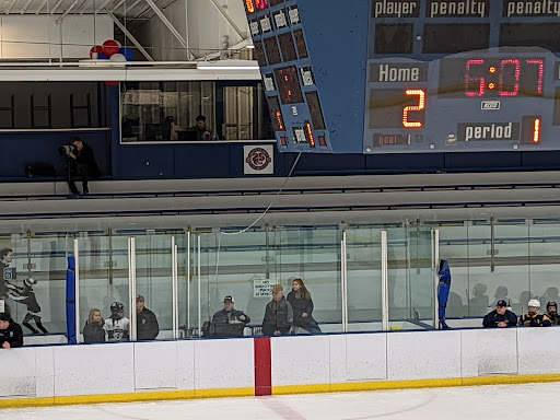 Ice Skating Rink «The Edge Ice Arena», reviews and photos, 735 E Jefferson St, Bensenville, IL 60106, USA