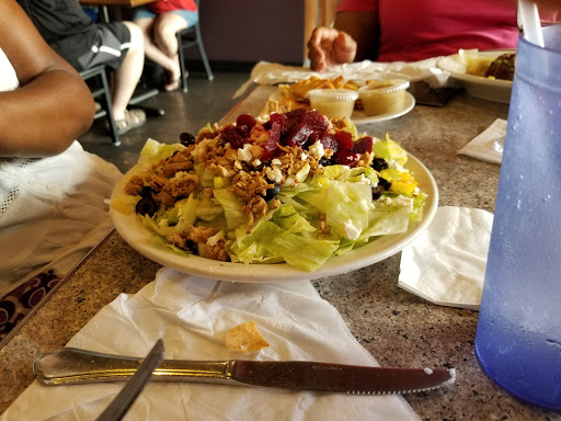 Middle Eastern Restaurant «Pita Peddler Mediterranean Bar & Grill», reviews and photos, 46610 Gratiot Ave, Chesterfield, MI 48051, USA