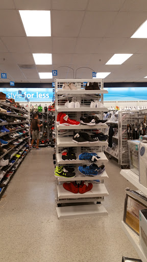 Clothing Store «Ross Dress for Less», reviews and photos, 1375 SE 17th St, Fort Lauderdale, FL 33316, USA