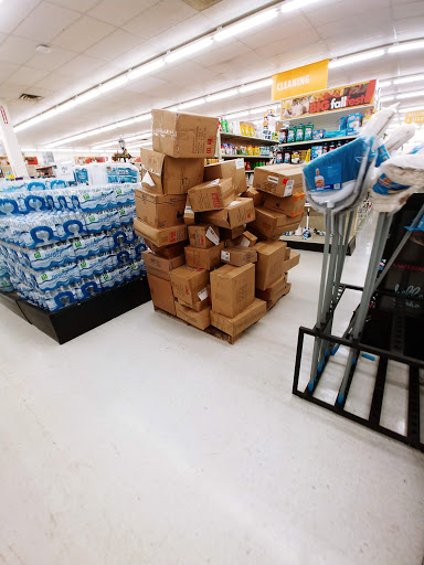 Discount Store «Big Lots», reviews and photos, 8563 Watson Rd, Webster Groves, MO 63119, USA