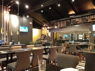 Moxies Lethbridge Restaurant