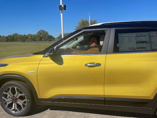 Kia Dealer «Community Kia», reviews and photos, 4221 East Fwy, Baytown, TX 77521, USA