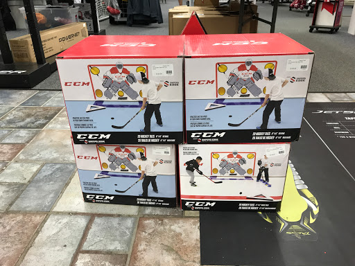 Sporting Goods Store «Five Hole Sports», reviews and photos, 1321 Buck Jones Rd, Raleigh, NC 27606, USA