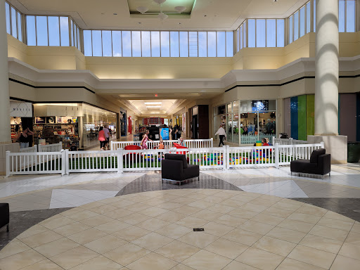 Shopping Mall «Edison Mall», reviews and photos, 4125 Cleveland Ave, Ft Myers, FL 33901, USA