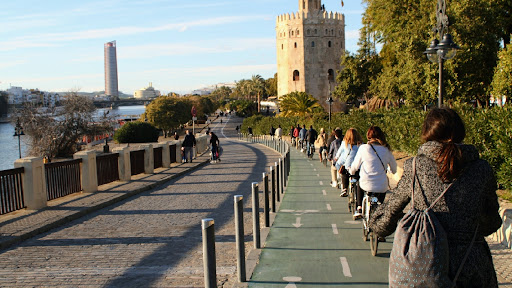 Bike rental & guided tours | Fietstour Sevilla | Centerbici