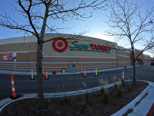Department Store «Target», reviews and photos, 3885 E Main St, St Charles, IL 60174, USA