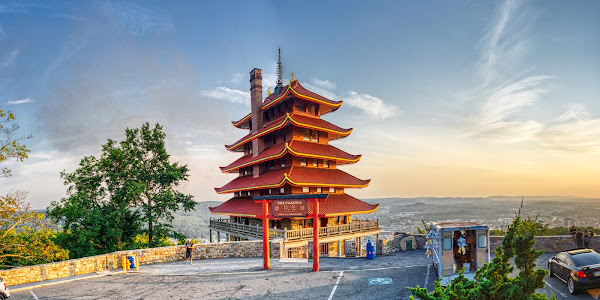 Reading Pagoda