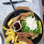 Photo n°1 de l'avis de Enio.e fait le 15/08/2016 à 13:20 sur le  MASTRANGELO ristoratori dal 1939 à Casertavecchia