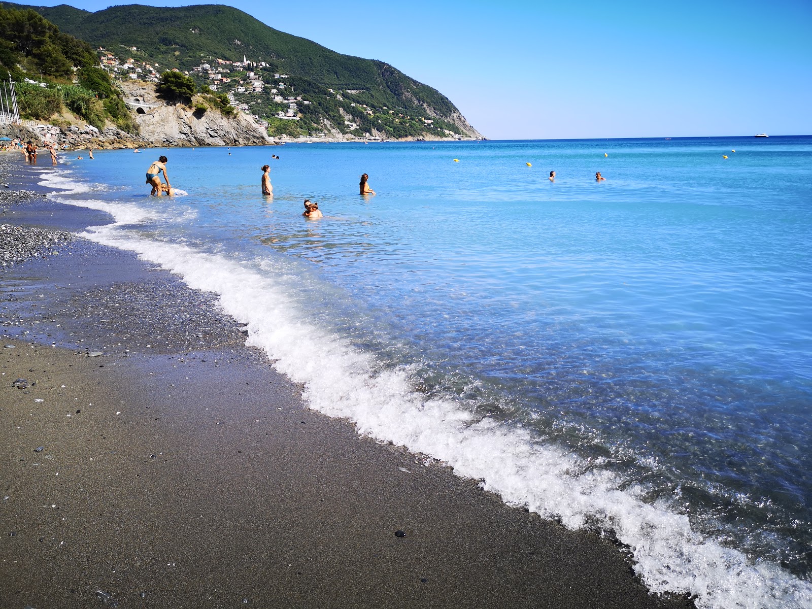 Foto van Spiaggia La Secca met gemiddeld niveau van netheid