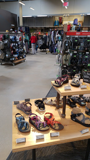 Camping Store «REI», reviews and photos, 6424 Sawmill Rd, Columbus, OH 43235, USA