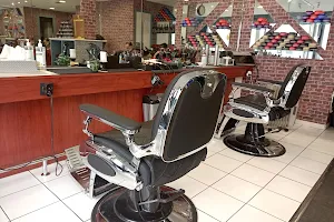 Coiffeur Courbevoie - RDV Coiffure - rendez vous coiffure Barber shop Courbevoie- barber shop image